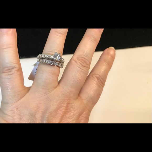 Silver Round Cut Rhinestone Wedding Rings Set - Picture 9 of 11